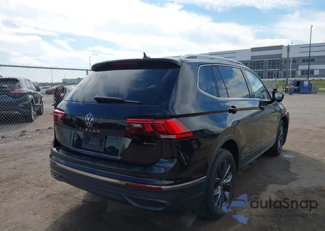 2022 Volkswagen Tiguan 2.0T Se из США, поврежденный, VIN 3VV2B7AX4NM102883